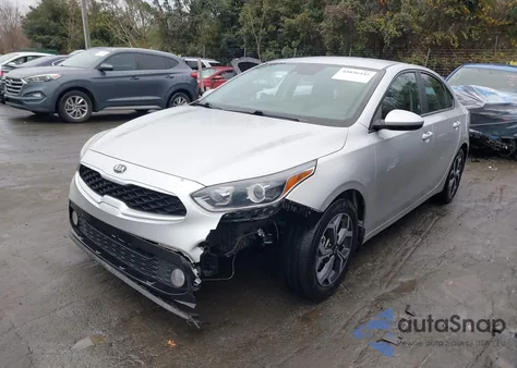 2020 Kia Forte Lxs из США, поврежденный, VIN 3KPF24AD8LE217837